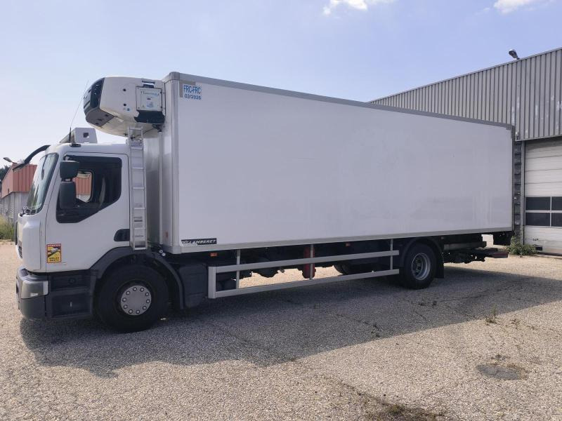 Renault Premium 270 DXI - Külmutiga veoauto: pilt 1 Renault Premium 270 DXI - Külmutiga veoauto: pilt 1