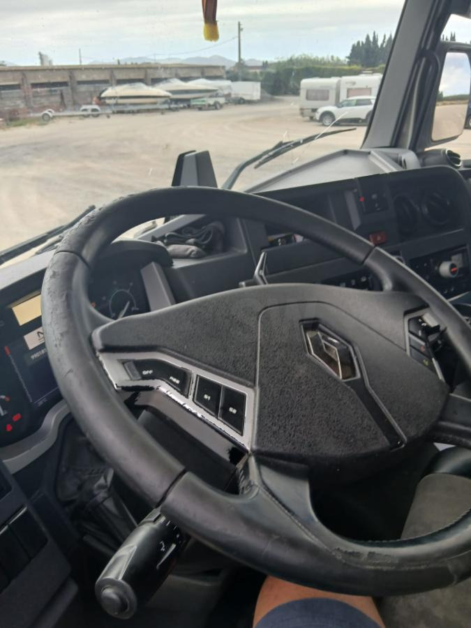 Renault Gamme T 460 - Sadulveok: pilt 3 Renault Gamme T 460 - Sadulveok: pilt 3