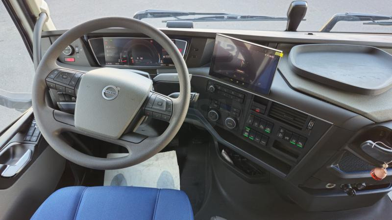 Volvo FH 500 AERO Globetrotter XXL (Location / Rent) - Sadulveok: pilt 5 Volvo FH 500 AERO Globetrotter XXL (Location / Rent) - Sadulveok: pilt 5