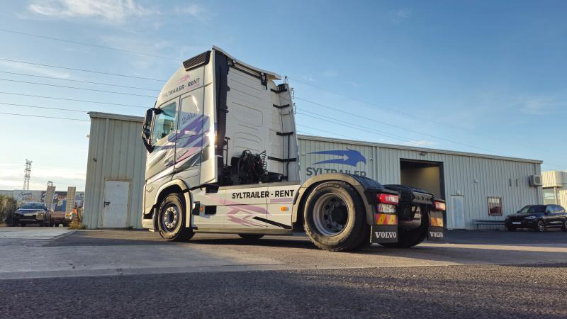 Volvo FH 500 AERO Globetrotter XXL (Location / Rent) - Sadulveok: pilt 2 Volvo FH 500 AERO Globetrotter XXL (Location / Rent) - Sadulveok: pilt 2