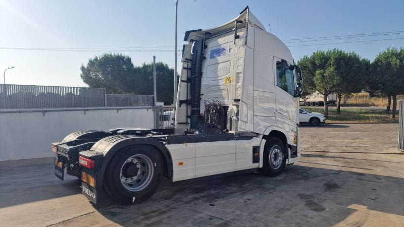 Volvo FH 500 Globetrotter I-save - Sadulveok: pilt 2 Volvo FH 500 Globetrotter I-save - Sadulveok: pilt 2