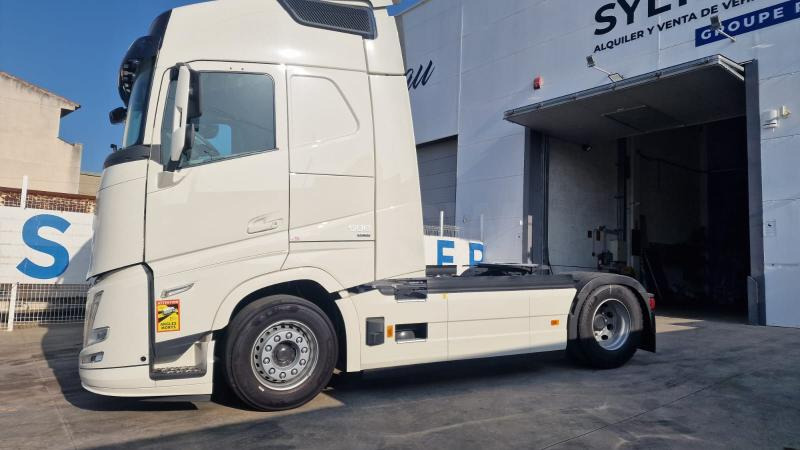 Volvo FH 500 Globetrotter I-save - Sadulveok: pilt 5 Volvo FH 500 Globetrotter I-save - Sadulveok: pilt 5