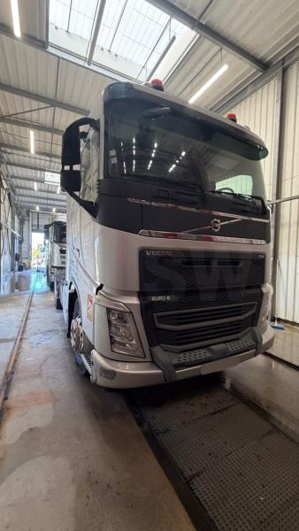 Volvo FH 500 - Sadulveok: pilt 1 Volvo FH 500 - Sadulveok: pilt 1