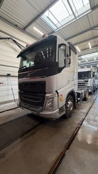 Volvo FH 500 - Sadulveok: pilt 2 Volvo FH 500 - Sadulveok: pilt 2