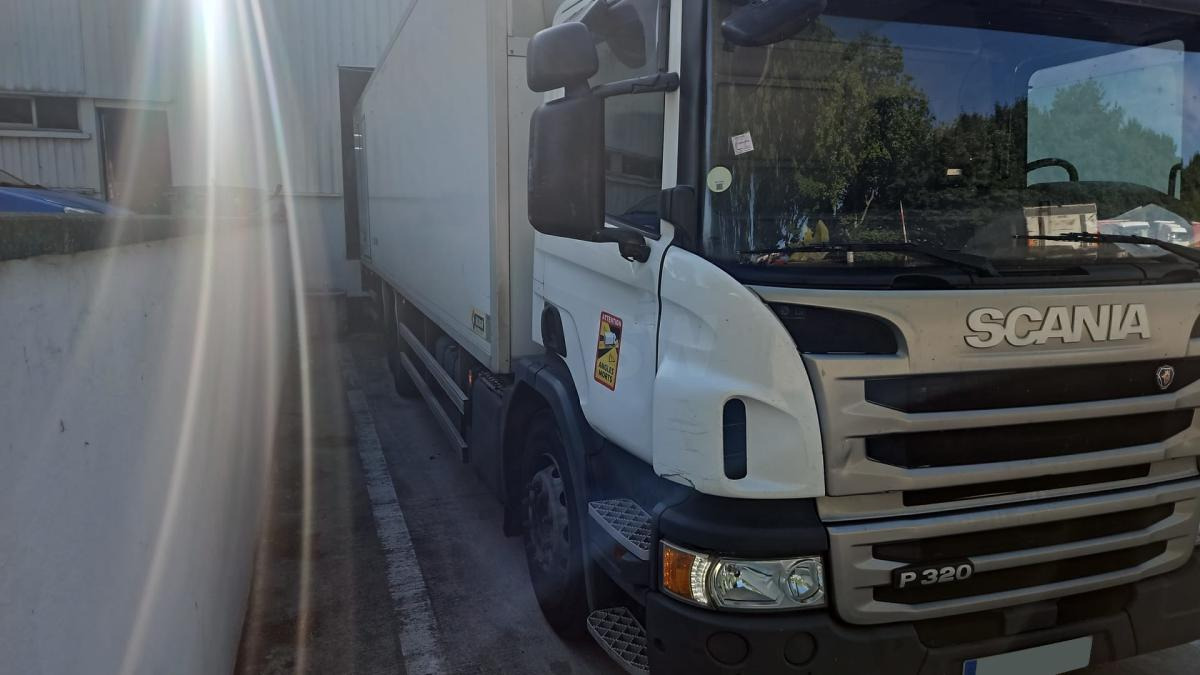 Scania P 320 - Külmutiga veoauto: pilt 2 Scania P 320 - Külmutiga veoauto: pilt 2