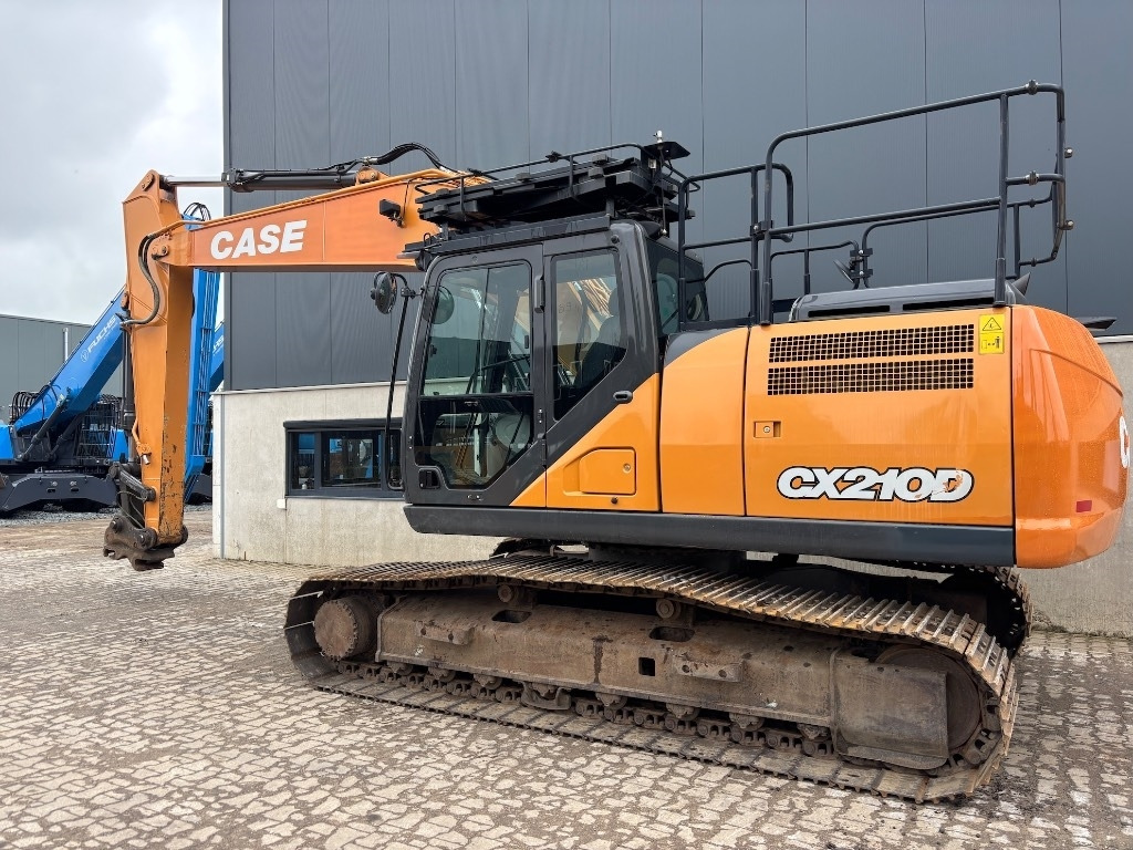 Case CX 210 D - Lintekskavaator: pilt 2 Case CX 210 D - Lintekskavaator: pilt 2