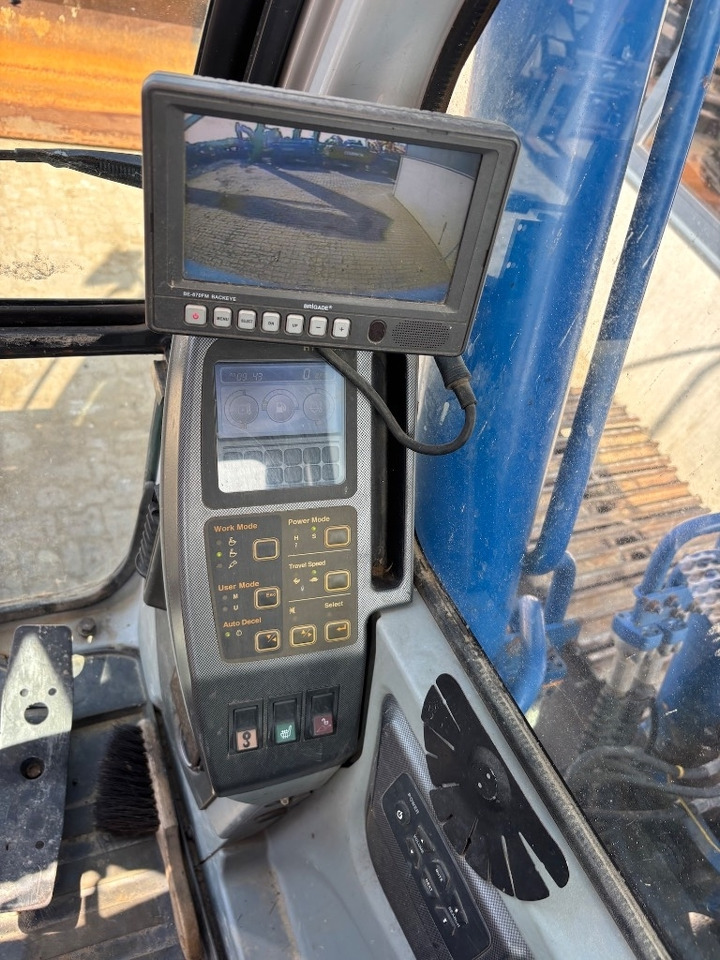 Lintekskavaator Hyundai Robex 210 LC-7 A - 210: pilt 15