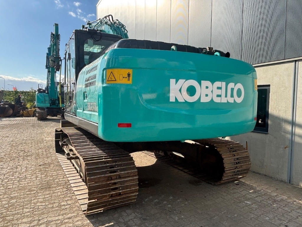 Kobelco SK 210 LC-10 - SK210 - SK210LC-10 - Lintekskavaator: pilt 4 Kobelco SK 210 LC-10 - SK210 - SK210LC-10 - Lintekskavaator: pilt 4