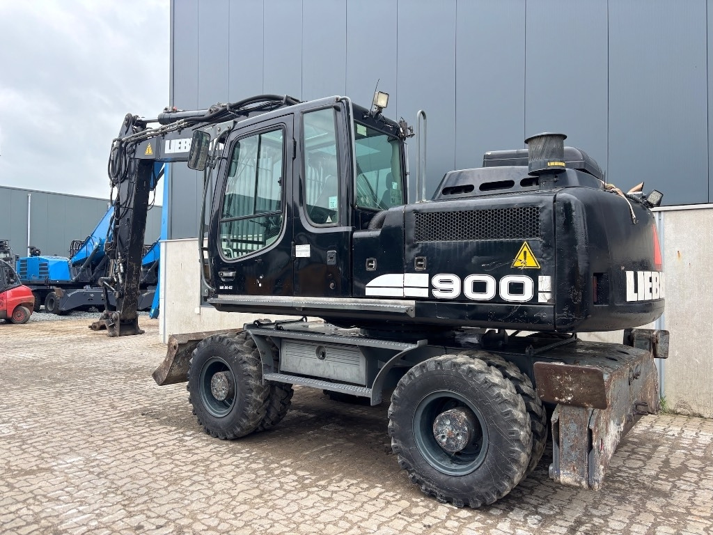 Liebherr A 900 C - A900 - A 904 C - Ratastel ekskavaator: pilt 3 Liebherr A 900 C - A900 - A 904 C - Ratastel ekskavaator: pilt 3