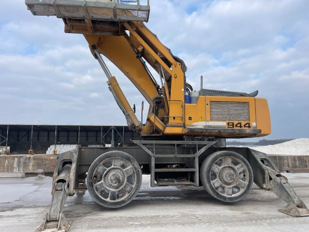 Liebherr A 944 C HD - Jäätme-/ Tööstuslik käitleja: pilt 3 Liebherr A 944 C HD - Jäätme-/ Tööstuslik käitleja: pilt 3