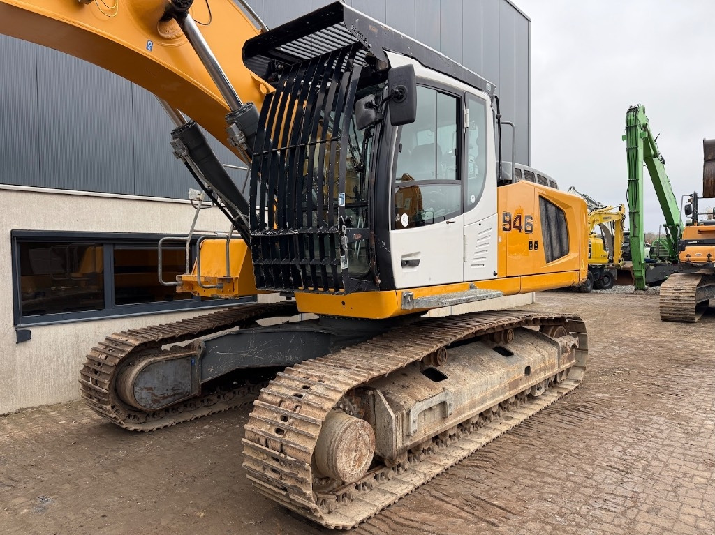 Liebherr R 946 LC - R946 - R946LC - R 938 - Lintekskavaator: pilt 2 Liebherr R 946 LC - R946 - R946LC - R 938 - Lintekskavaator: pilt 2