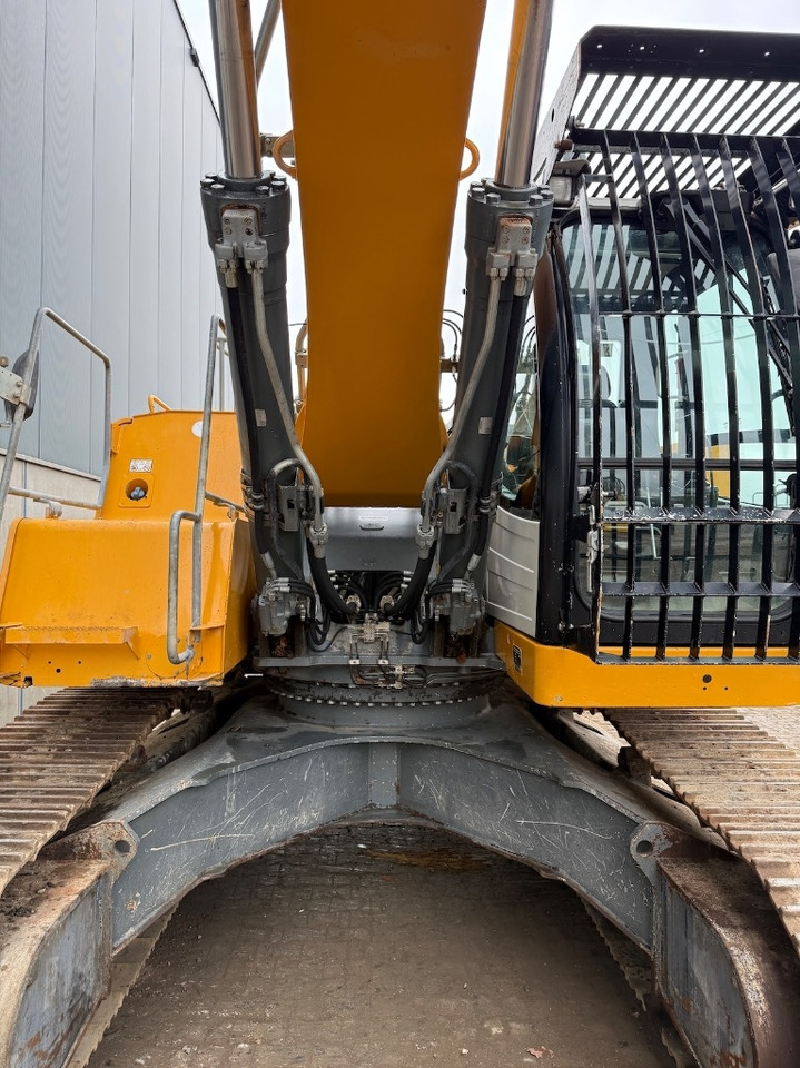 Liebherr R 946 LC - R946 - R946LC - R 938 - Lintekskavaator: pilt 5 Liebherr R 946 LC - R946 - R946LC - R 938 - Lintekskavaator: pilt 5