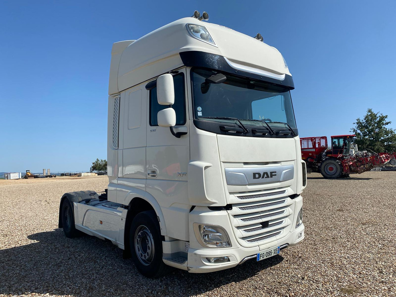 DAF XF530 Super Space Cab - Sadulveok: pilt 2 DAF XF530 Super Space Cab - Sadulveok: pilt 2