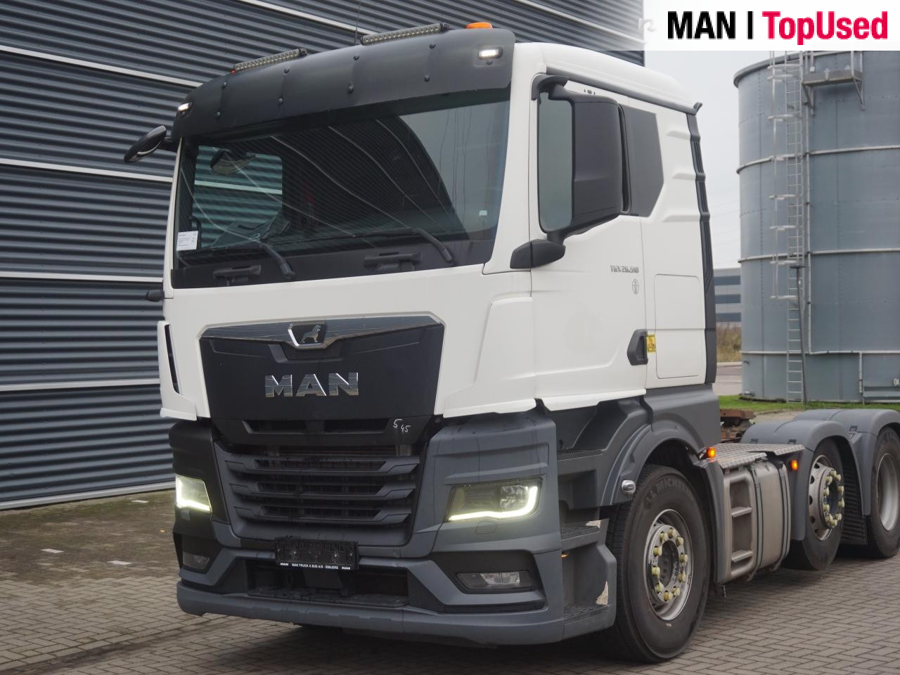 MAN TGX 26.510 6x2/4 BL SA / PTO / Hydrauliek / Retard - Sadulveok: pilt 1 MAN TGX 26.510 6x2/4 BL SA / PTO / Hydrauliek / Retard - Sadulveok: pilt 1