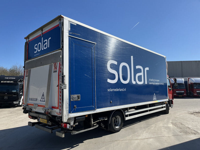 DAF LF 210 FA / 12 Ton / 339 dkm / Box / Loadlift / NL Truck - Kasti veoauto: pilt 2 DAF LF 210 FA / 12 Ton / 339 dkm / Box / Loadlift / NL Truck - Kasti veoauto: pilt 2