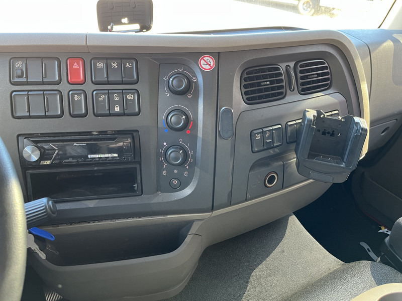 DAF LF 210 FA / 12 Ton / 416 dkm / Koffer / LBW / NL LKW - Kasti veoauto: pilt 5 DAF LF 210 FA / 12 Ton / 416 dkm / Koffer / LBW / NL LKW - Kasti veoauto: pilt 5
