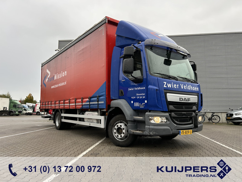 DAF LF 210 FA / 12 Ton / 471 dkm / Curtainside / Loadlift / APK TUV 06-26 - Tent veoauto: pilt 1 DAF LF 210 FA / 12 Ton / 471 dkm / Curtainside / Loadlift / APK TUV 06-26 - Tent veoauto: pilt 1