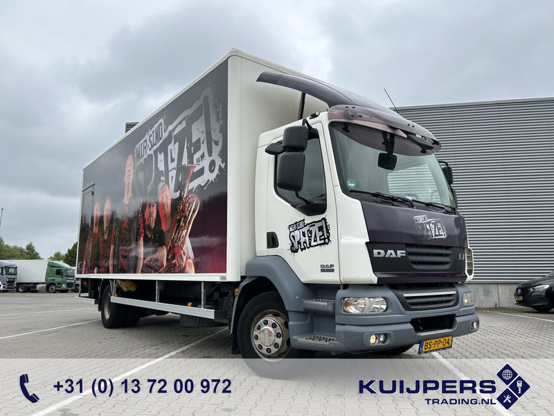 DAF LF55 220 Euro 4 / 12 Ton / 673 dkm / Box / Loadlift / APK TUV 01-26 - Kasti veoauto: pilt 1 DAF LF55 220 Euro 4 / 12 Ton / 673 dkm / Box / Loadlift / APK TUV 01-26 - Kasti veoauto: pilt 1