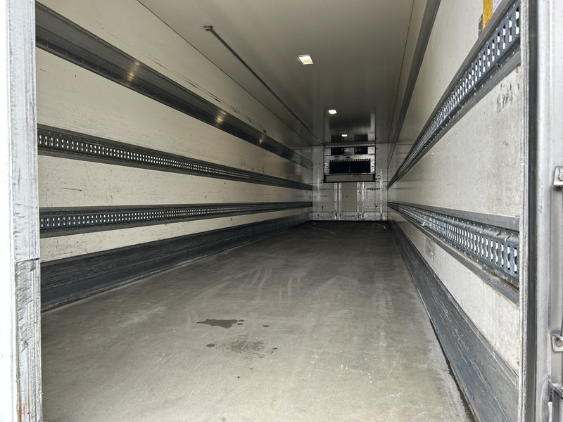 H.T.F. HZO 39 / Carrier Vector 1800 Frigo / Flowers / Loadlift 2500 kg / NL Trailer - Külmutiga poolhaagis: pilt 3 H.T.F. HZO 39 / Carrier Vector 1800 Frigo / Flowers / Loadlift 2500 kg / NL Trailer - Külmutiga poolhaagis: pilt 3