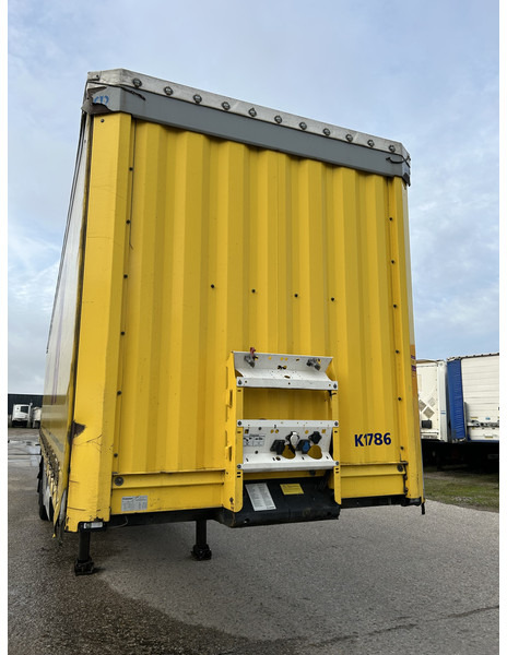 Tentpoolhaagis Krone Profi Liner / Schuifzeil / Kooi Aap / Stuur + Liftas / APK 05-26: pilt 18 Tentpoolhaagis Krone Profi Liner / Schuifzeil / Kooi Aap / Stuur + Liftas / APK 05-26: pilt 18