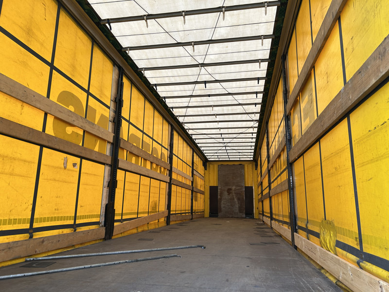 Krone Profi Liner / Schuifzeil / Kooi Aap / Stuur + Liftas / APK 05-26 - Tentpoolhaagis: pilt 3 Krone Profi Liner / Schuifzeil / Kooi Aap / Stuur + Liftas / APK 05-26 - Tentpoolhaagis: pilt 3