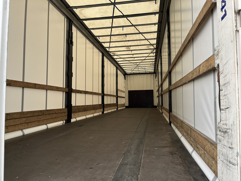 Krone Profi Liner / Schuifzeil / Schuifdak / 3 as / APK TUV 06-25 - Tentpoolhaagis: pilt 3 Krone Profi Liner / Schuifzeil / Schuifdak / 3 as / APK TUV 06-25 - Tentpoolhaagis: pilt 3