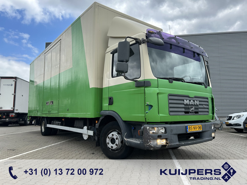 MAN TGL 12.180 E4 / Manual / 12 Ton / 605 dkm / Box / Loadlift / APK TUV 04-26 - Kasti veoauto: pilt 1 MAN TGL 12.180 E4 / Manual / 12 Ton / 605 dkm / Box / Loadlift / APK TUV 04-26 - Kasti veoauto: pilt 1