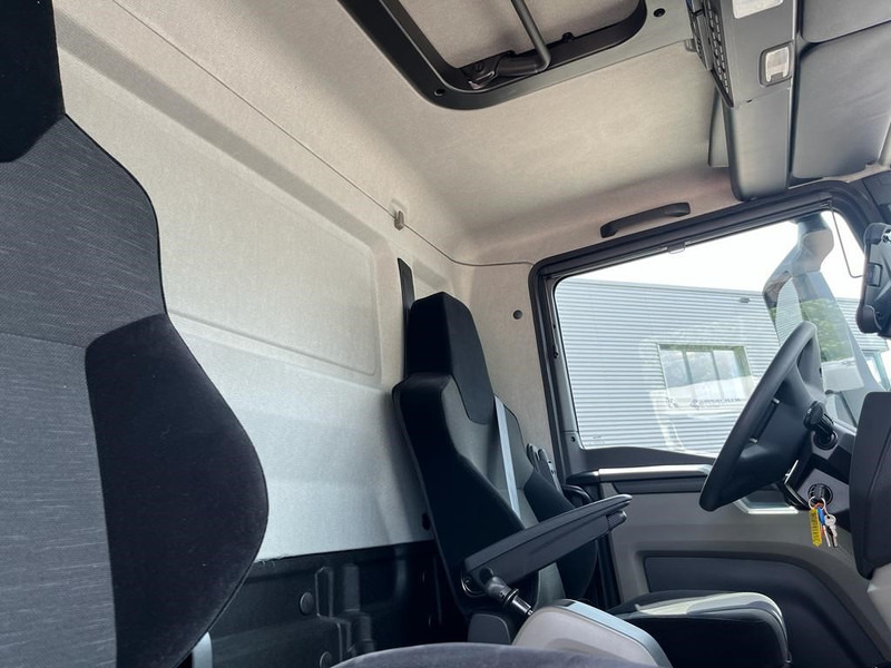 MAN TGM 18.250 / Carrier Koeler -30 gr / Chereau Frigobox / Laadklep / APK 06-26 - Külmutiga veoauto: pilt 5 MAN TGM 18.250 / Carrier Koeler -30 gr / Chereau Frigobox / Laadklep / APK 06-26 - Külmutiga veoauto: pilt 5