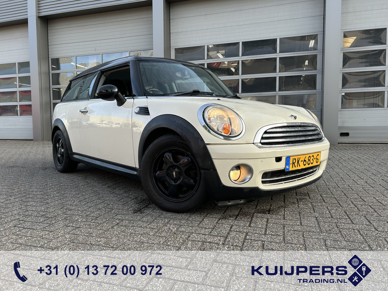 MINI Clubman 1.6 Cooper RHD / Airco / APK TUV 11-25 - Auto: pilt 1 MINI Clubman 1.6 Cooper RHD / Airco / APK TUV 11-25 - Auto: pilt 1