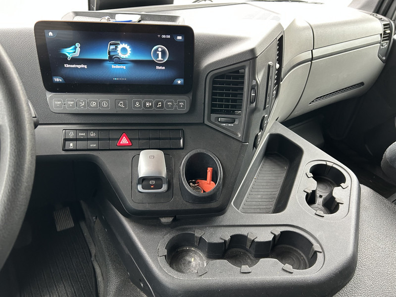 Mercedes-Benz Actros 2124 / Carrier Koeler -30 gr / Cheraeu / Laadklep / APK 01-26 - Külmutiga veoauto: pilt 5 Mercedes-Benz Actros 2124 / Carrier Koeler -30 gr / Cheraeu / Laadklep / APK 01-26 - Külmutiga veoauto: pilt 5