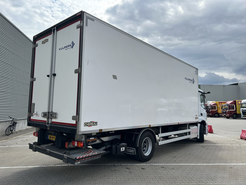 Mercedes-Benz Actros 2124 / Carrier Koeler -30 gr / Chereau Frigo Box / Laadklep / APK 04-26 - Külmutiga veoauto: pilt 2 Mercedes-Benz Actros 2124 / Carrier Koeler -30 gr / Chereau Frigo Box / Laadklep / APK 04-26 - Külmutiga veoauto: pilt 2