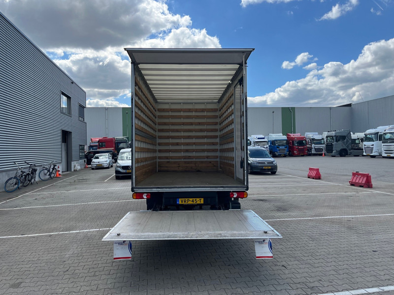 Mercedes-Benz Sprinter 515 1.9 CDI / Box 4.4 mtr / Laadklep / Zijdeur - Tarbesõiduk furgoon: pilt 5 Mercedes-Benz Sprinter 515 1.9 CDI / Box 4.4 mtr / Laadklep / Zijdeur - Tarbesõiduk furgoon: pilt 5