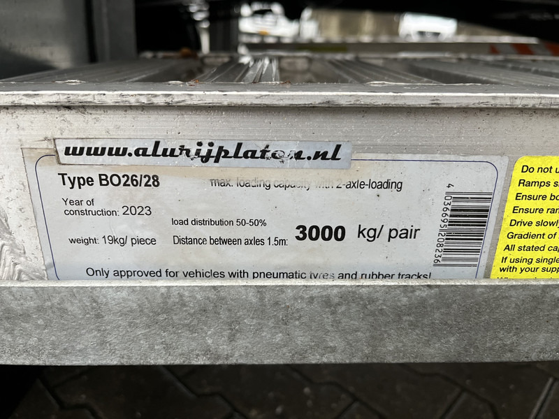 Mercedes-Benz Vario 612 D / Car - Machine Transporter 570 cm / Winch / Ramps / NL Truck liising Mercedes-Benz Vario 612 D / Car - Machine Transporter 570 cm / Winch / Ramps / NL Truck: pilt 13 Mercedes-Benz Vario 612 D / Car - Machine Transporter 570 cm / Winch / Ramps / NL Truck liising Mercedes-Benz Vario 612 D / Car - Machine Transporter 570 cm / Winch / Ramps / NL Truck: pilt 13