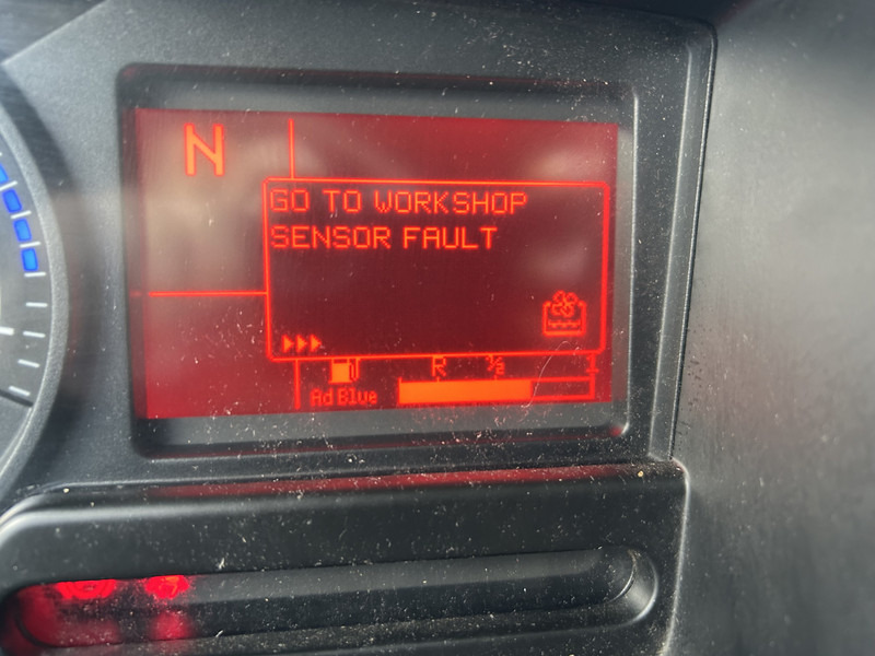 Renault D 210 Euro 6 C / 12 Ton / 293 dkm / Box / Loadlift / APK TUV 09-26 - Kasti veoauto: pilt 5 Renault D 210 Euro 6 C / 12 Ton / 293 dkm / Box / Loadlift / APK TUV 09-26 - Kasti veoauto: pilt 5