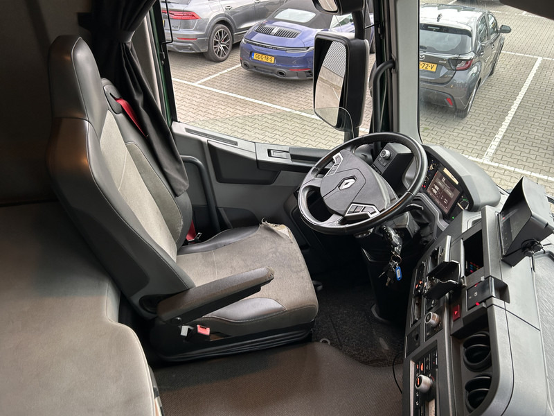 Renault T 380 Comfort / 820 dkm / Curtainside / Loadlift / APK TUV 02-26 - Tent veoauto: pilt 3 Renault T 380 Comfort / 820 dkm / Curtainside / Loadlift / APK TUV 02-26 - Tent veoauto: pilt 3