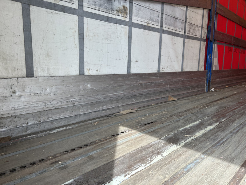 Renders ROC 12.18 / Curtainside / Loadlift / Lift + Steer Axle / Side Boards - Tentpoolhaagis: pilt 4 Renders ROC 12.18 / Curtainside / Loadlift / Lift + Steer Axle / Side Boards - Tentpoolhaagis: pilt 4