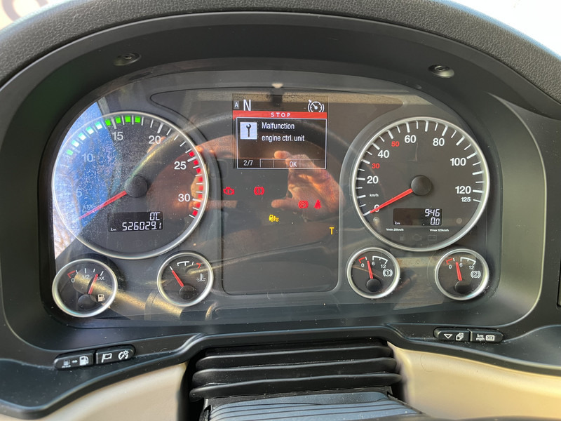 MAN TGX 18.460 XXL / Motor Defect -> Not Running / Retarder / 526 dkm / 2 Tanks - Sadulveok: pilt 4 MAN TGX 18.460 XXL / Motor Defect -> Not Running / Retarder / 526 dkm / 2 Tanks - Sadulveok: pilt 4