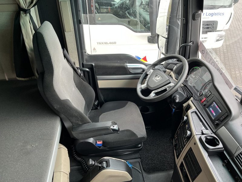 MAN TGX 18.460 XXL / Motor Defect -> Not Running / Retarder / 645 dkm / 2 Tanks - Sadulveok: pilt 3 MAN TGX 18.460 XXL / Motor Defect -> Not Running / Retarder / 645 dkm / 2 Tanks - Sadulveok: pilt 3