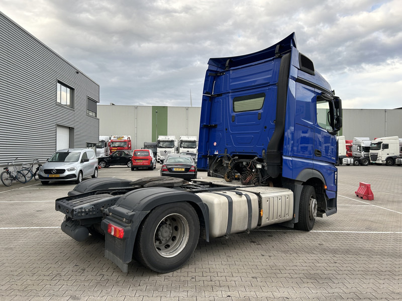 Mercedes-Benz Actros 1842 StreamSpace / 903 dkm / 2 Tanks / NL Truck - Sadulveok: pilt 2 Mercedes-Benz Actros 1842 StreamSpace / 903 dkm / 2 Tanks / NL Truck - Sadulveok: pilt 2