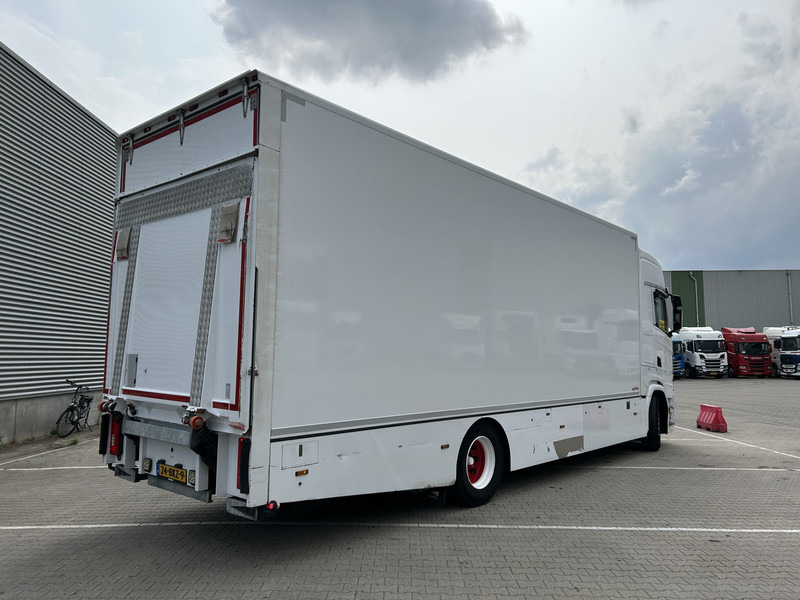 Scania S410 Highline / 491 dkm / Box 8.1 mtr / Laadklep 3000 kg - Kasti veoauto: pilt 2 Scania S410 Highline / 491 dkm / Box 8.1 mtr / Laadklep 3000 kg - Kasti veoauto: pilt 2