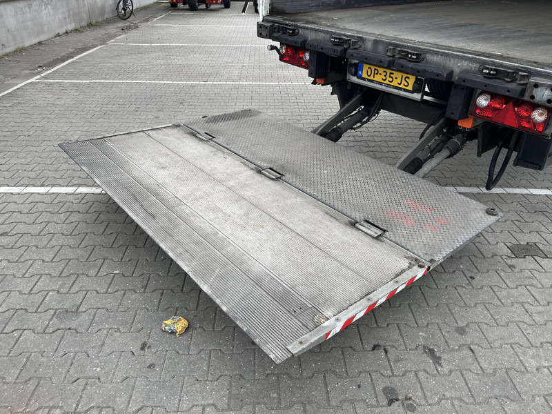 Schmitz Cargobull SCB S2 / Box Trailer / 2 axle / Loadlift / APK TUV 04-26 - Furgoonpoolhaagis: pilt 5 Schmitz Cargobull SCB S2 / Box Trailer / 2 axle / Loadlift / APK TUV 04-26 - Furgoonpoolhaagis: pilt 5
