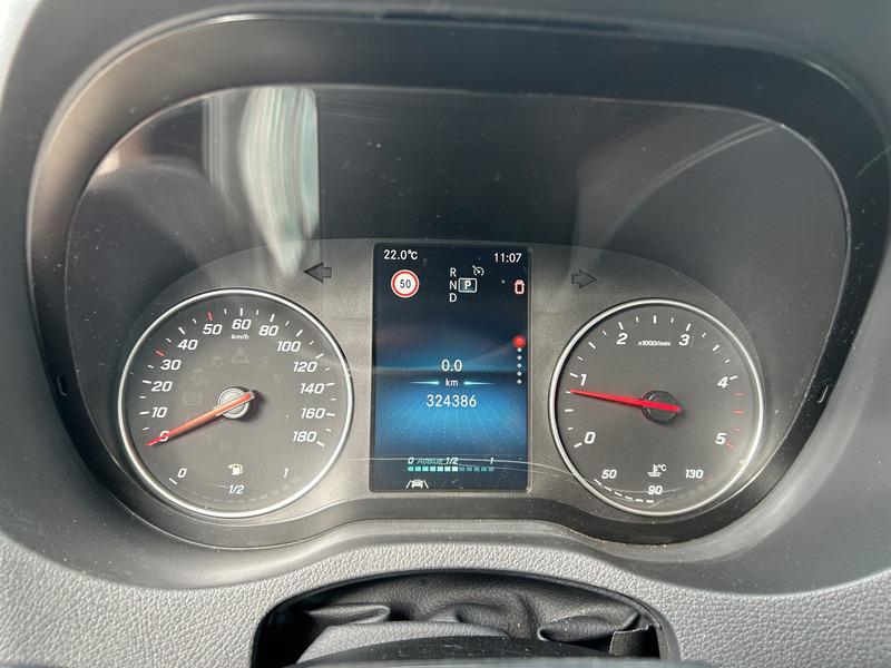 Mercedes-Benz Sprinter 515 1.9 CDI / Chassis Cabine / WB 433 cm / 324 dkm / APK TUV 03-26 - Tarbesõiduk: pilt 4 Mercedes-Benz Sprinter 515 1.9 CDI / Chassis Cabine / WB 433 cm / 324 dkm / APK TUV 03-26 - Tarbesõiduk: pilt 4