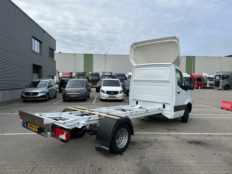 Mercedes-Benz Sprinter 515 1.9 CDI / Chassis Cabine / WB 433 cm / 324 dkm / APK TUV 03-26 - Tarbesõiduk: pilt 2 Mercedes-Benz Sprinter 515 1.9 CDI / Chassis Cabine / WB 433 cm / 324 dkm / APK TUV 03-26 - Tarbesõiduk: pilt 2