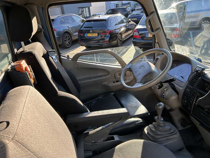 Toyota Dyna 100 3.0 D-4D / Kipper - Tipper / Blad - Bald / APK TUV 07-26 - Tarbesõiduk kallur: pilt 3 Toyota Dyna 100 3.0 D-4D / Kipper - Tipper / Blad - Bald / APK TUV 07-26 - Tarbesõiduk kallur: pilt 3