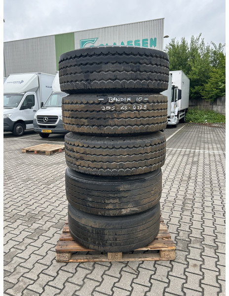 Trailer Band + Velg 385 / 65 / R22.5 / Diverse merken + Velg 10 gats / Banden 10 - Rehv: pilt 3 Trailer Band + Velg 385 / 65 / R22.5 / Diverse merken + Velg 10 gats / Banden 10 - Rehv: pilt 3