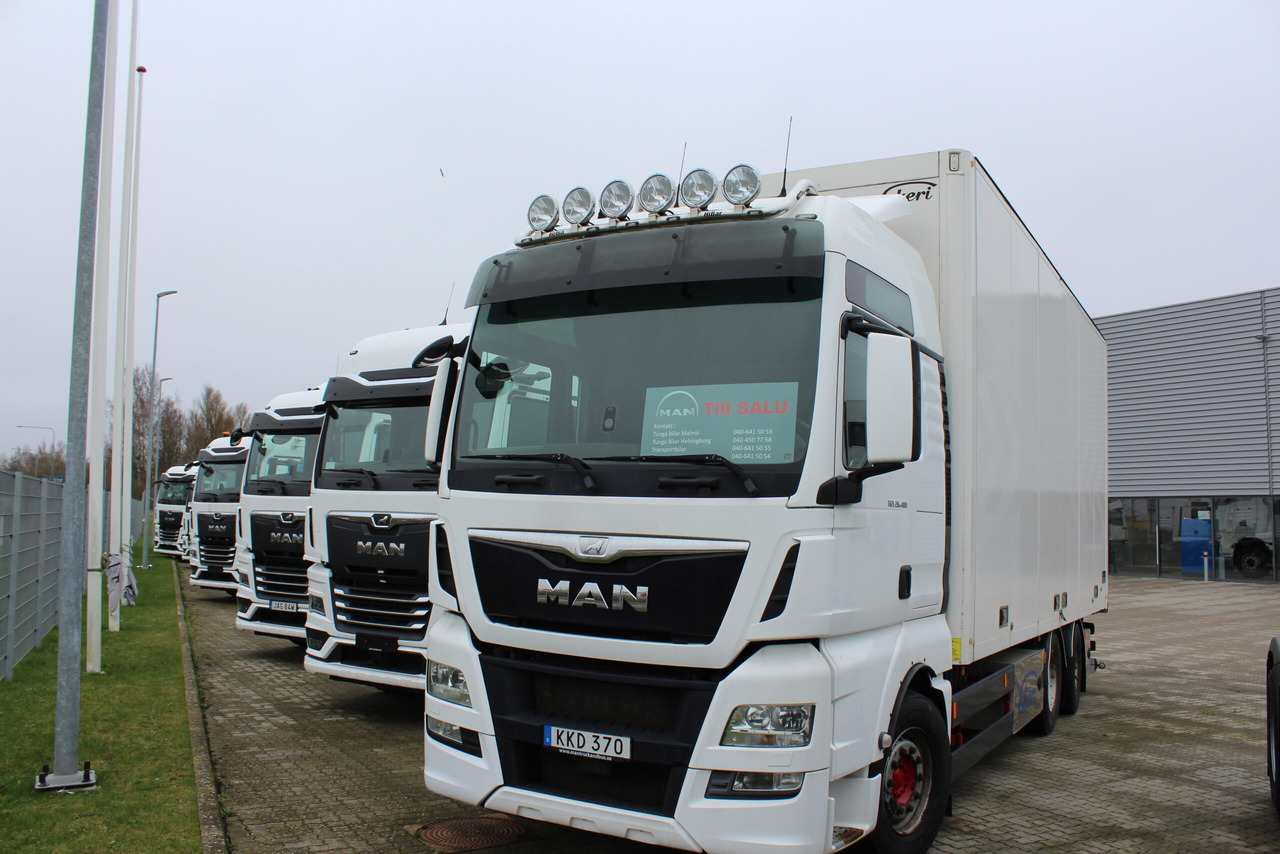 MAN TGX 26.480 6×2-4 Skåp/Fjärr - Kasti veoauto: pilt 1 MAN TGX 26.480 6×2-4 Skåp/Fjärr - Kasti veoauto: pilt 1