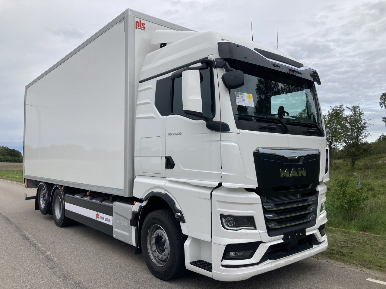 TGX 26.510 6×2-4 Fjärrbil - Kabiinišassiiga veoauto: pilt 2 TGX 26.510 6×2-4 Fjärrbil - Kabiinišassiiga veoauto: pilt 2