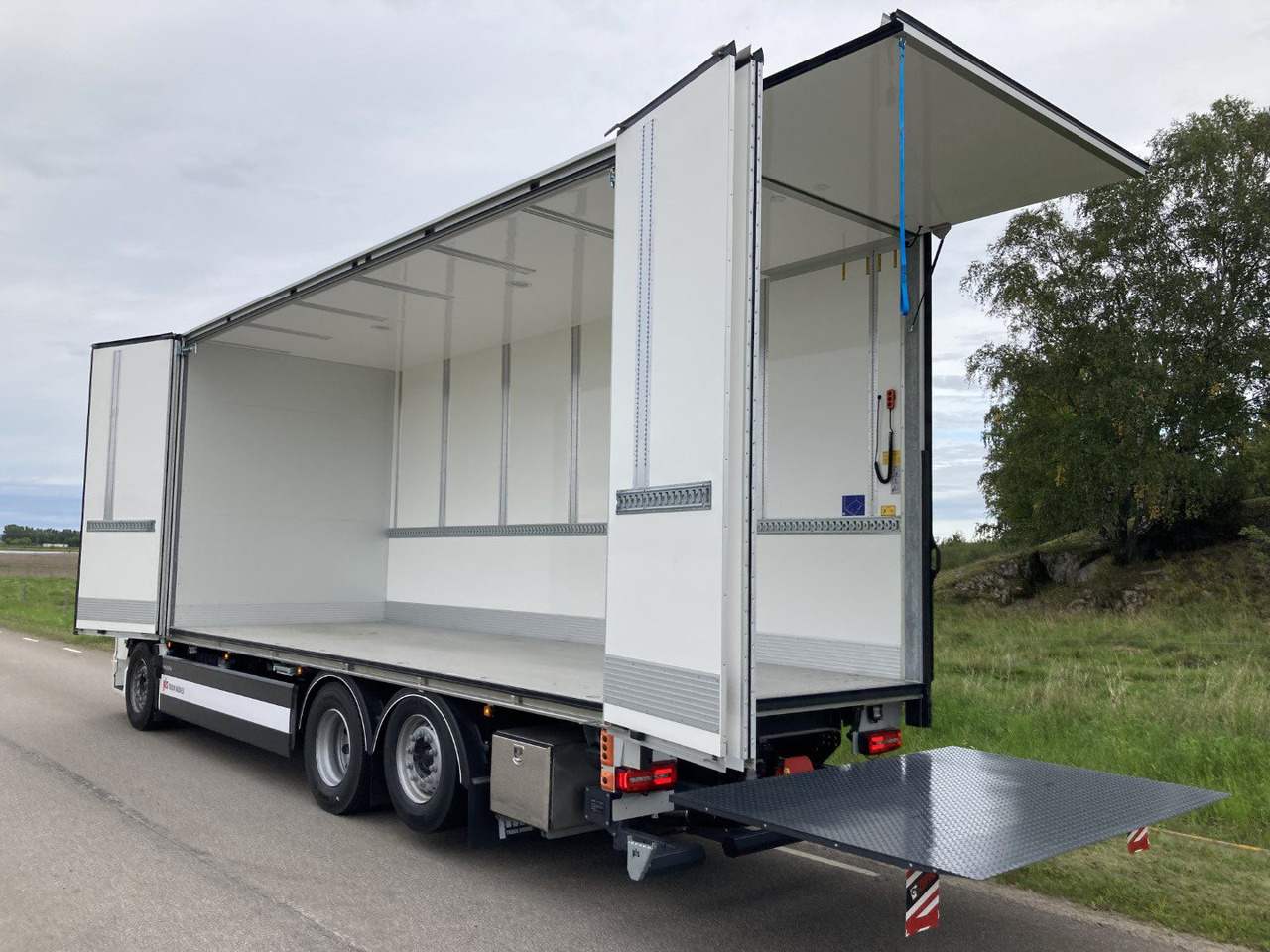 TGX 26.510 6×2-4 Fjärrbil - Kabiinišassiiga veoauto: pilt 3 TGX 26.510 6×2-4 Fjärrbil - Kabiinišassiiga veoauto: pilt 3