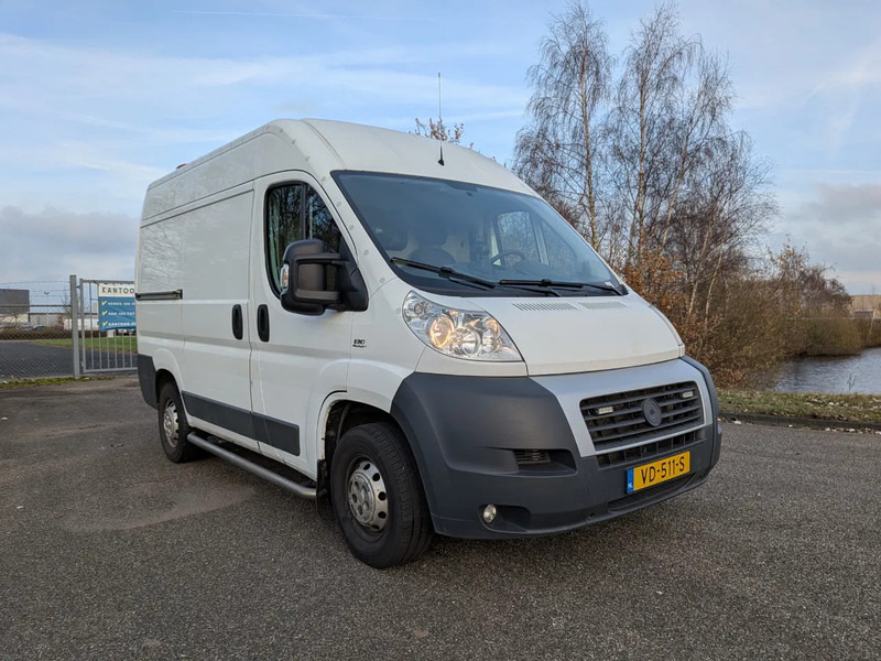 Fiat Ducato 30 2.3 MultiJet KH2 - Väike kaubik: pilt 2 Fiat Ducato 30 2.3 MultiJet KH2 - Väike kaubik: pilt 2