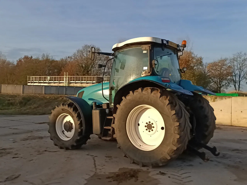 New Holland TS135A TS135A - Traktor: pilt 5 New Holland TS135A TS135A - Traktor: pilt 5